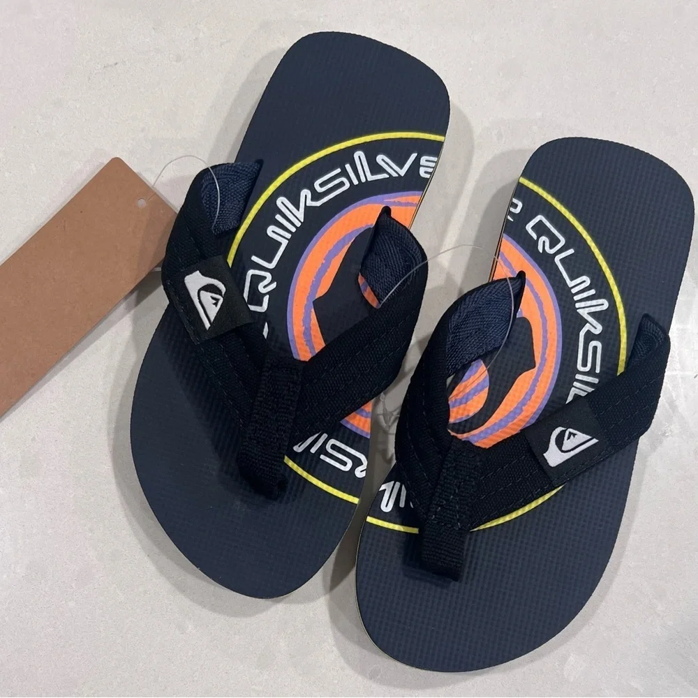 NWT Boys Quicksilver Malakai layback youth sandals size 1‎